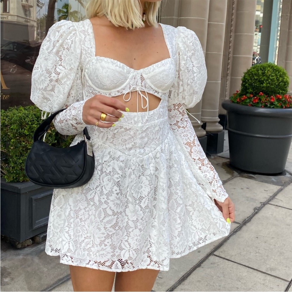NWT For Love & Lemons Frances Puff Sleeve White Lace Mini Dress